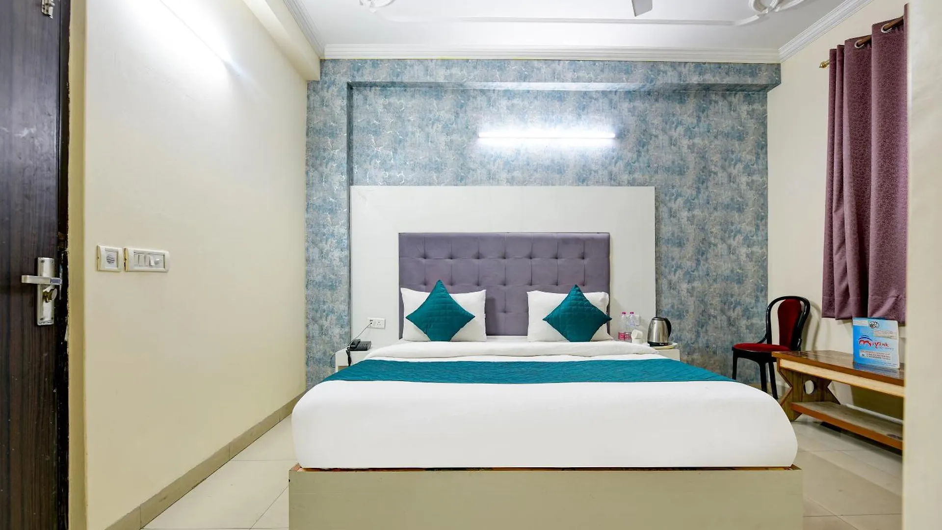 Hotel Mayank Plaza-Near Igi Airport Terminal-3 New Delhi 3*,  India