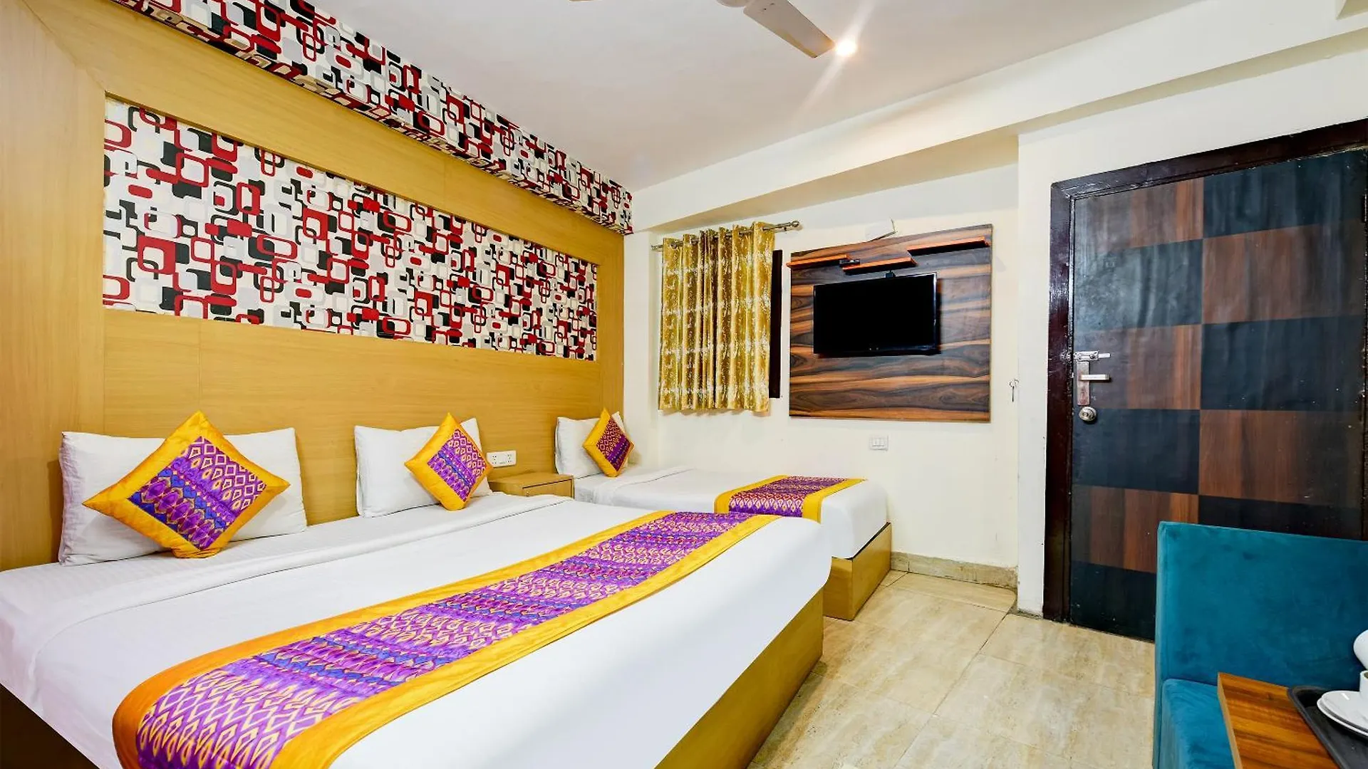 Hotel Mayank Plaza-Near Igi Airport Terminal-3 New Delhi 3*,  India