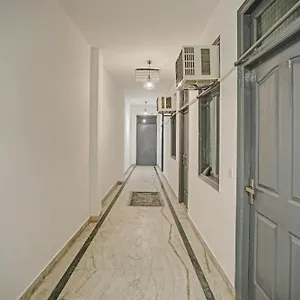 4* Hotel O The Premium